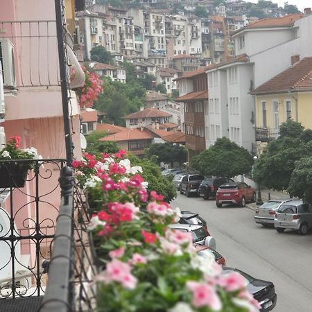 Къща За Гости Дарая Tırnova Dış mekan fotoğraf