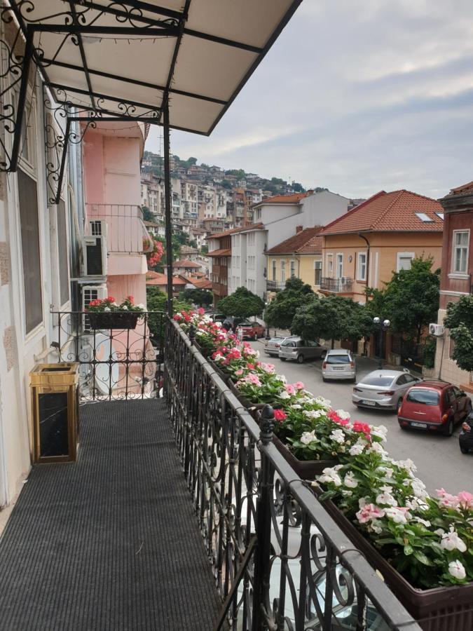 Къща За Гости Дарая Tırnova Dış mekan fotoğraf