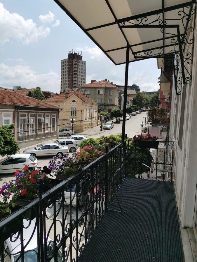 Къща За Гости Дарая Tırnova Dış mekan fotoğraf